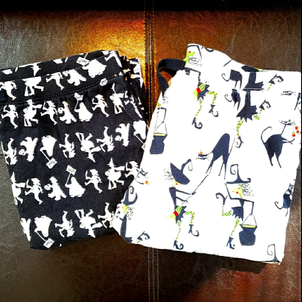 Cynthia Rowley XS Halloween pajama bundle